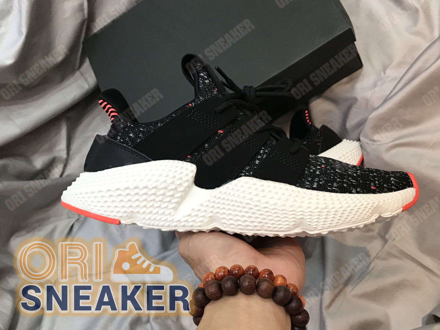 prophere black solar red