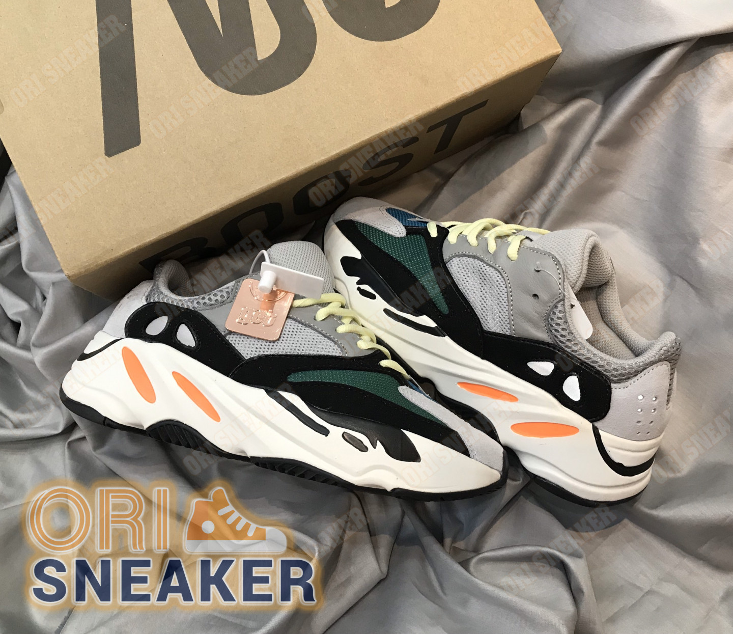 Giày Adidas Yeezy 700 OG Wave Runner Chuẩn SC