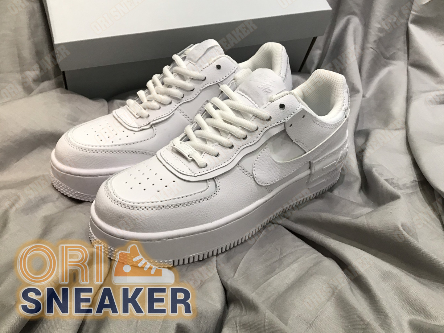 nike air force 1 low shadow triple white