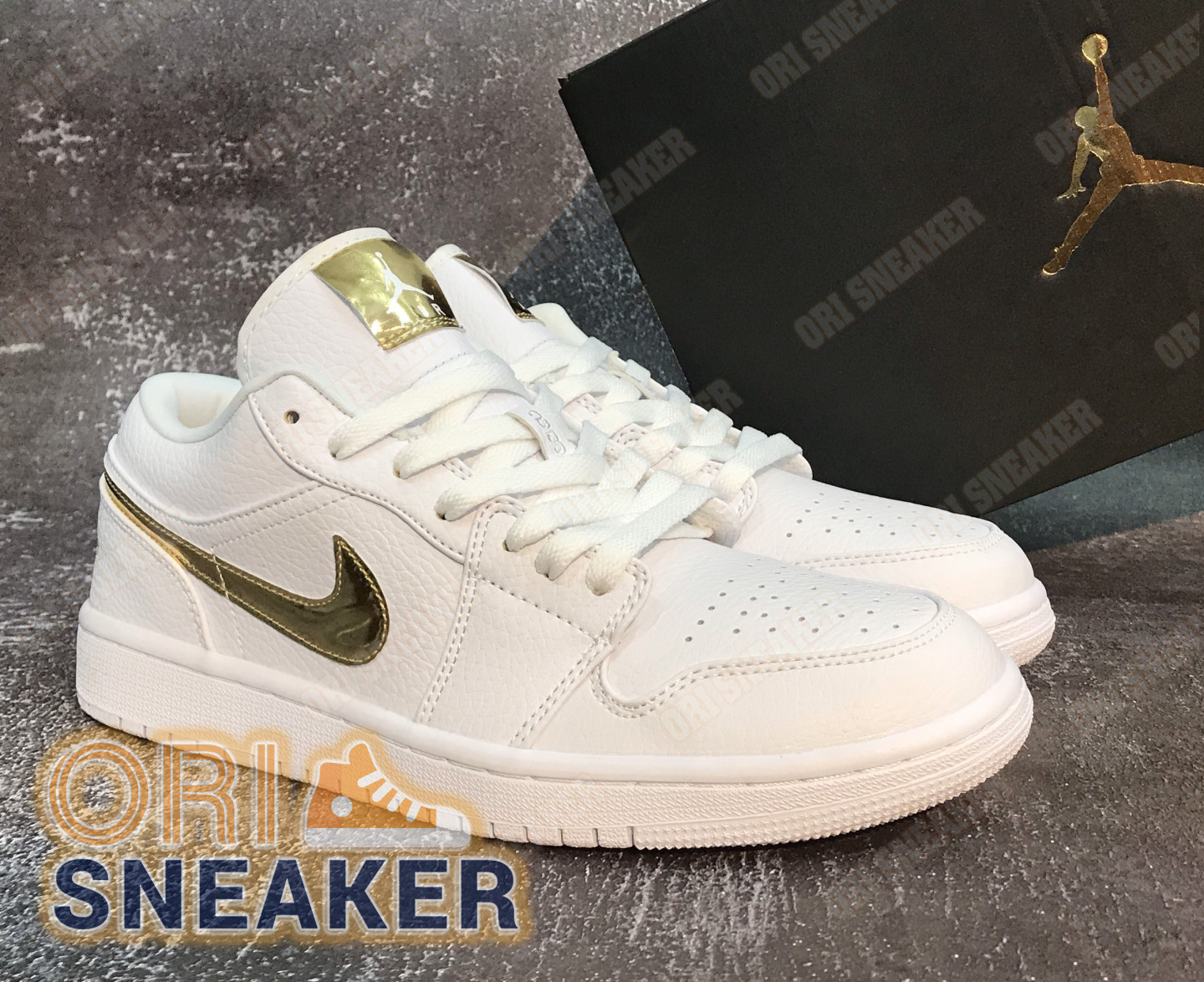 Nike Air Jordan 1 Low White Metallic Gold